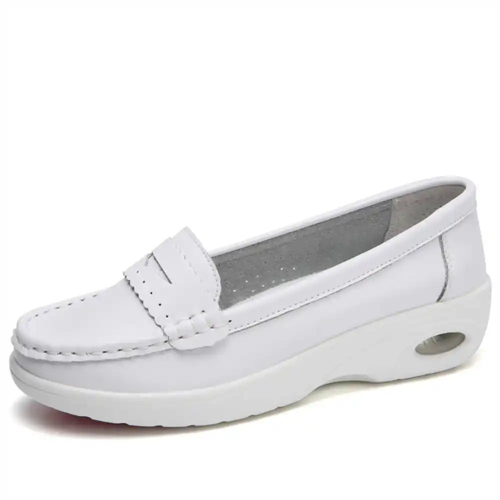 Thick Sole Slipon White Traine - Tech Accessories For College recensione e prezzo