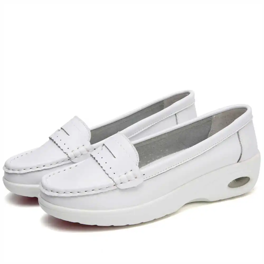 Thick Sole Slipon White Traine - Tech Accessories For College recensione e prezzo