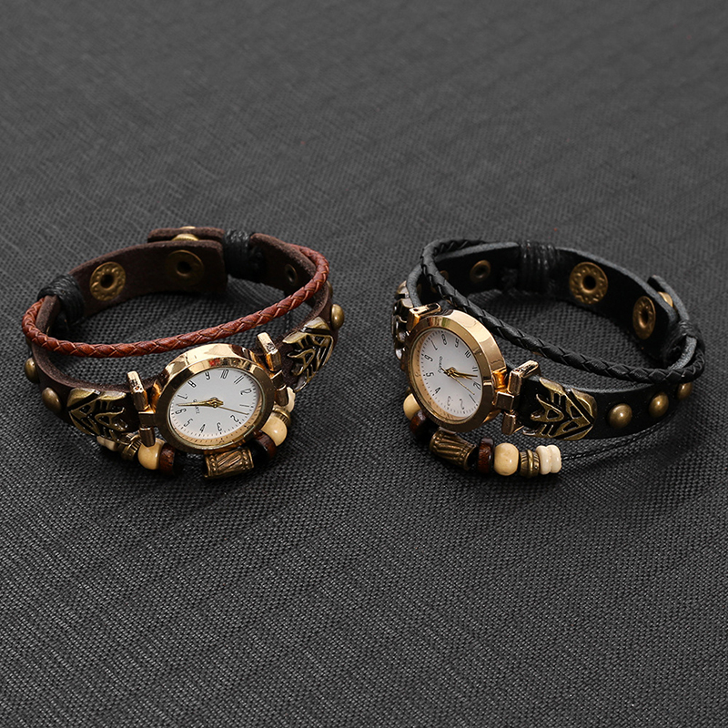 Vintage Leather Quartz Watch H - Tech Wear Accessories recensione e prezzo