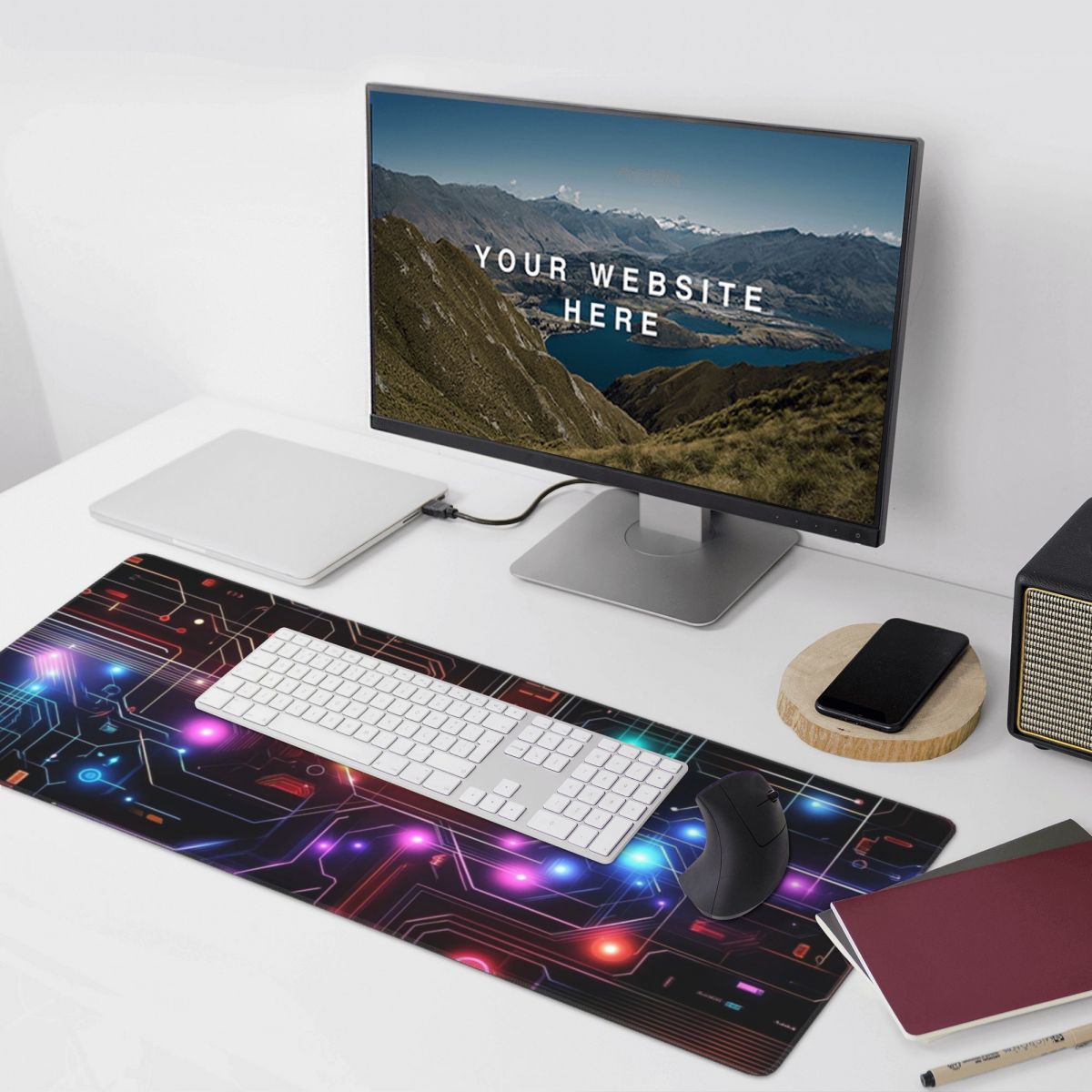 Uniquely High-Tech Circuit Boa - Tech Accessories For Laptop recensione e prezzo