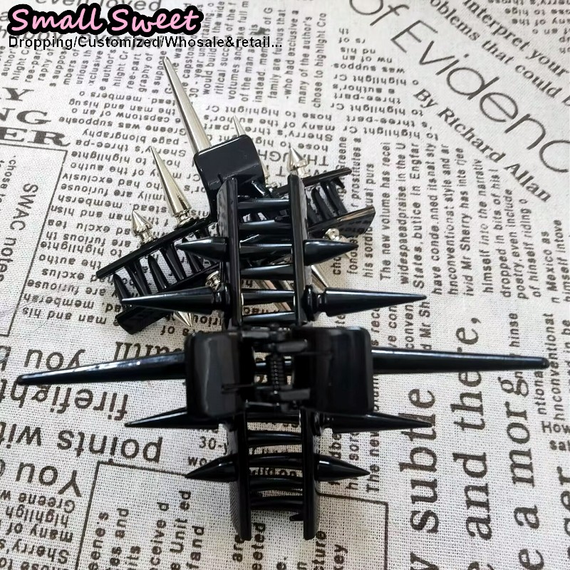 Streetwear Subculture Women's  - Tech Wear Accessories recensione e prezzo